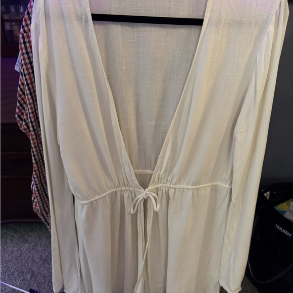 Revolve lovers and friends coverup tie/cinch waist size large linen mix - Picture 3 of 8